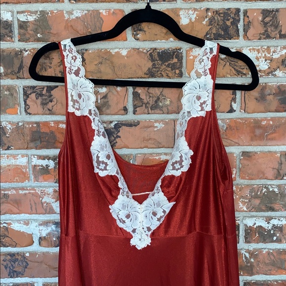 Sexy vintage night gown - Picture 2 of 4